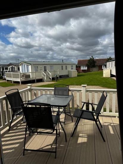Sunset Drive - Luxury Caravan Apartment Great Yarmouth Bagian luar foto